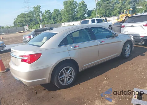 2013 Chrysler 200 Lx из США, поврежденный, VIN 1C3CCBAB8DN761727